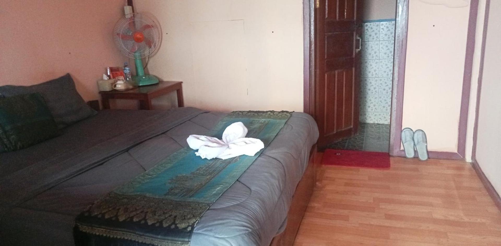Champa Guesthouse Muang Khong Exterior photo